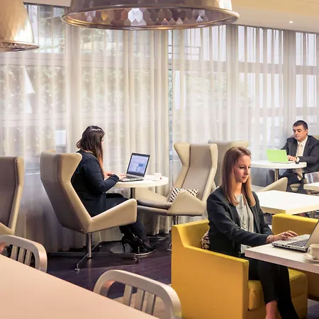 Hotel Mercure Paris Gare Tgv 4*