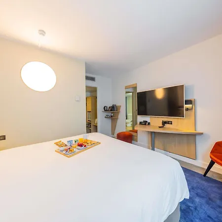 Mercure Paris Gare Tgv Hotel 4*