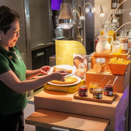 Mercure Paris Gare Tgv Hotel