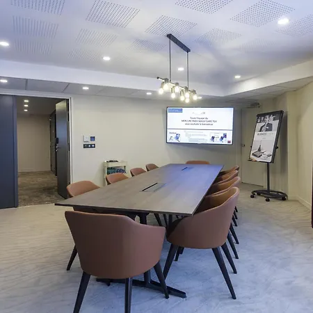 Hotel Mercure Paris Gare Tgv